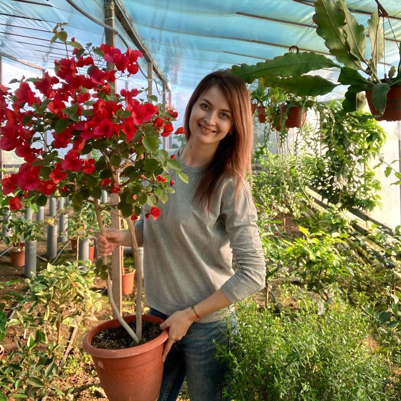 Как открыть свой питомник растений и превратить его в успешный бизнес: интервью с выпускницей 